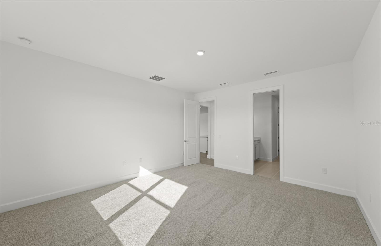 2820 Winding Creek Trl Property Photo 23