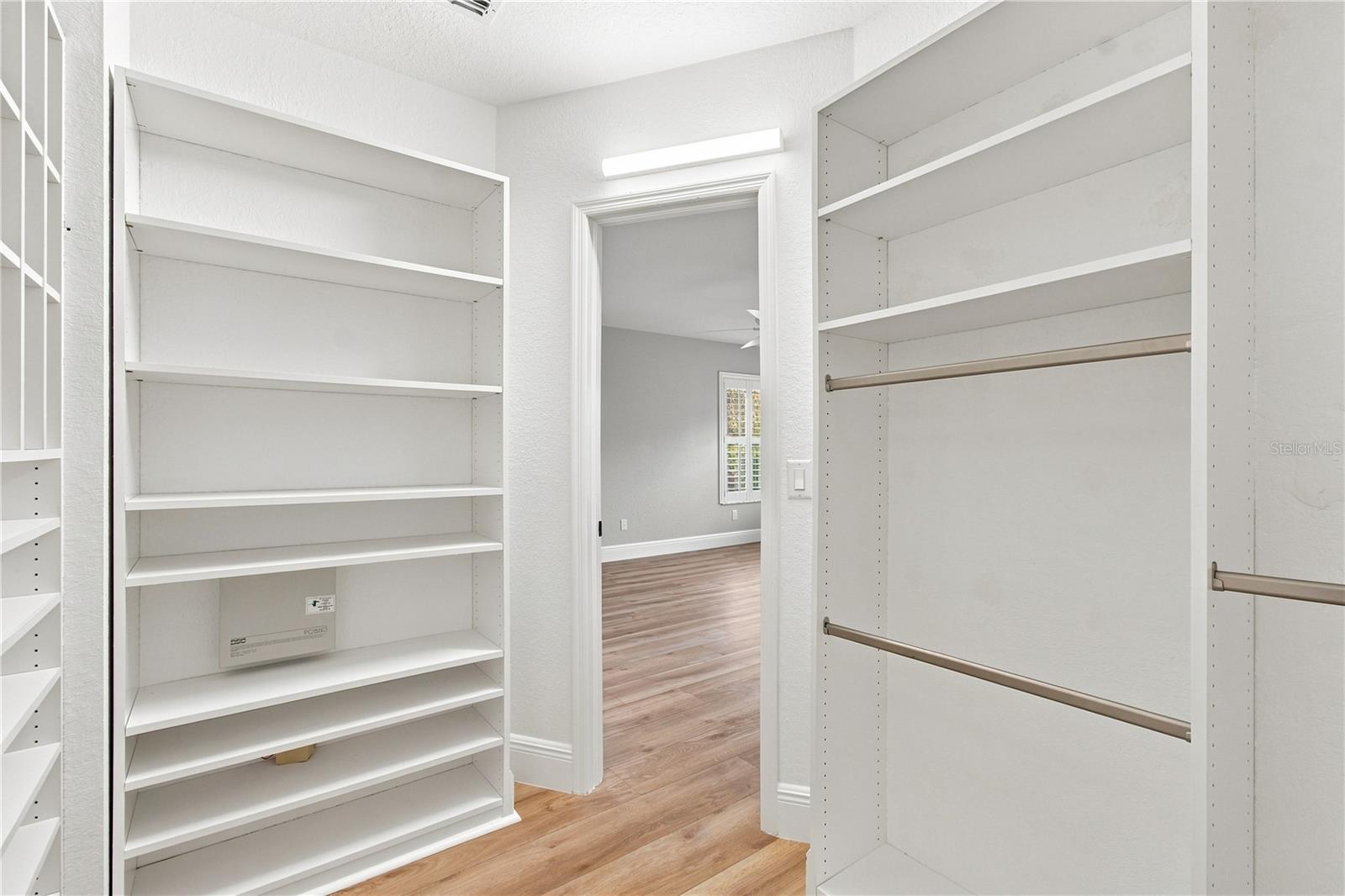 113 Bosphorous Ave #1 Property Photo 23