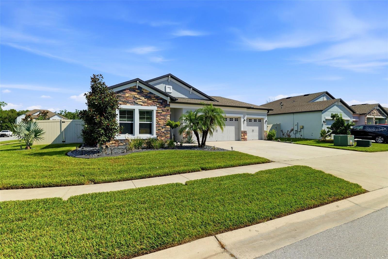 18117 Romanesque Ct Property Photo 1