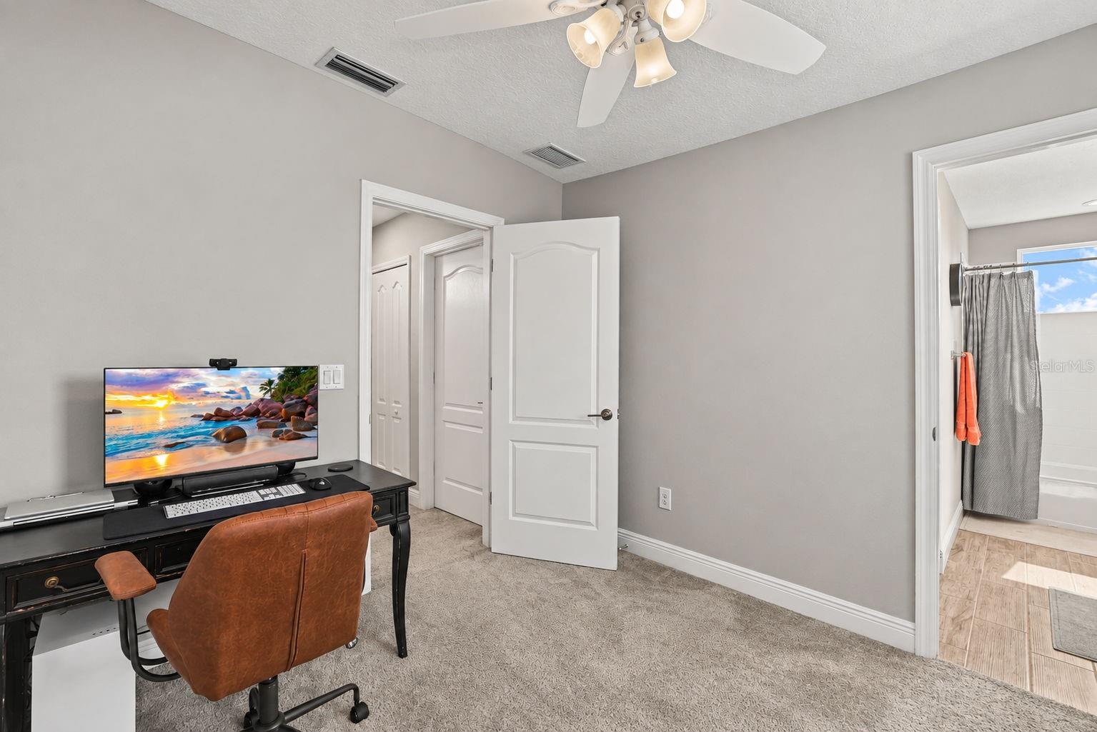 3820 Shimmering Oaks Dr Property Photo 29