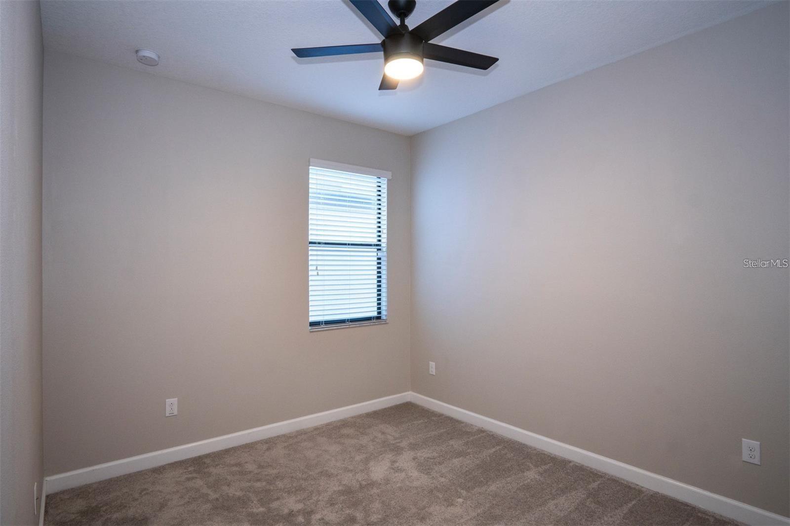 9845 Ivory Dr Property Photo 28
