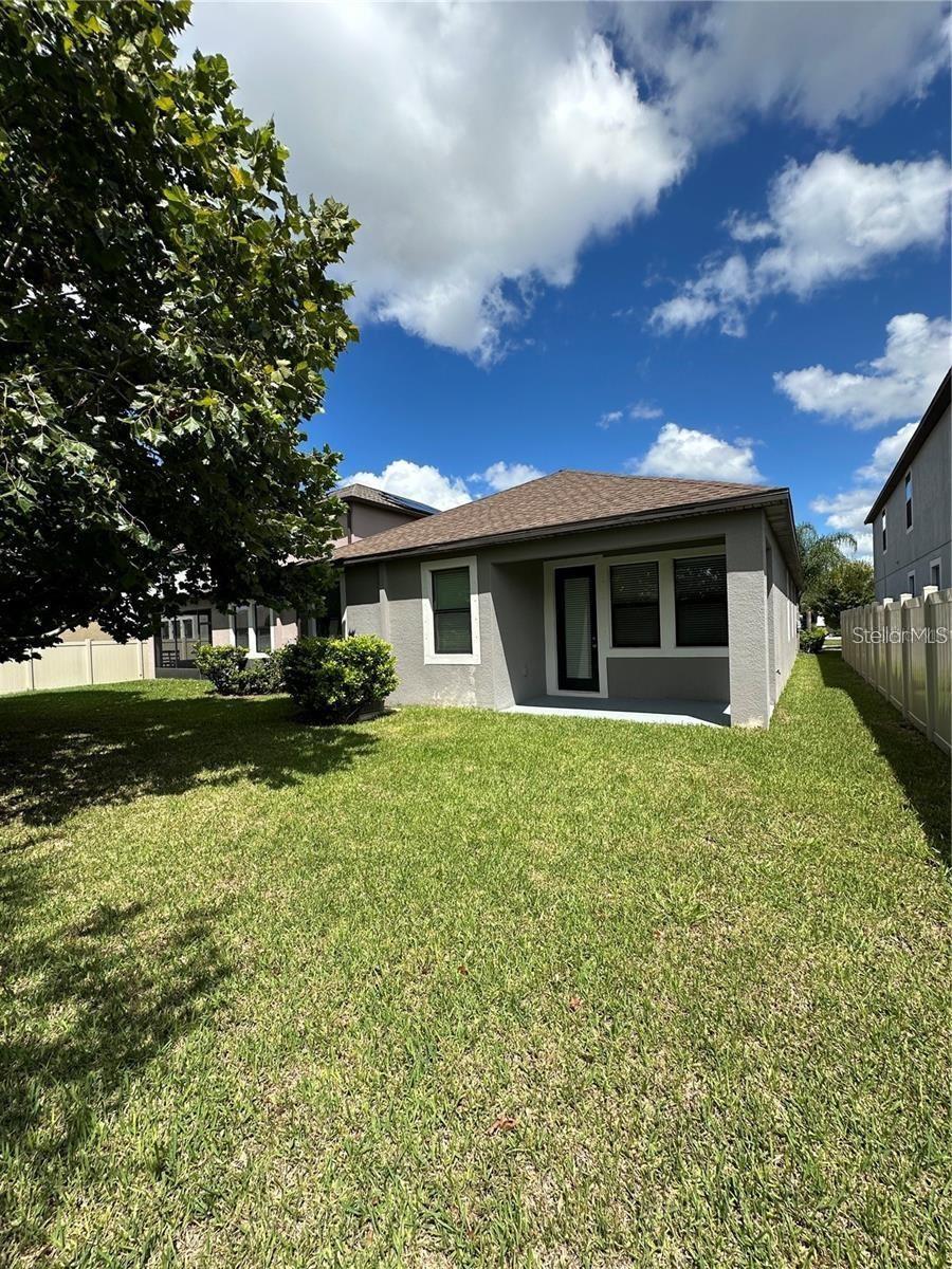 9845 Ivory Dr Property Photo 38