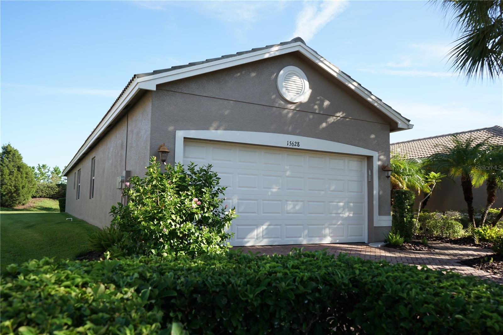 15628 AURORA LAKE CIR #114 Property Photo 1