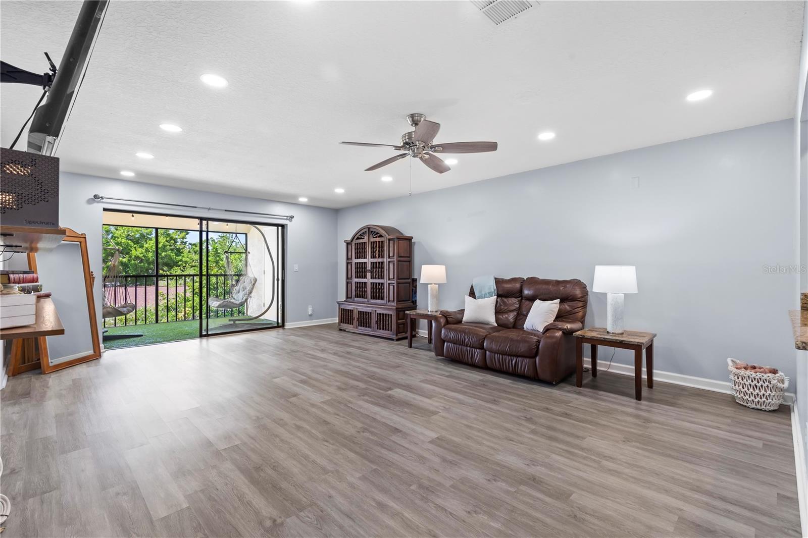 3600 Magnolia Ridge Cir #1221 Property Photo 17