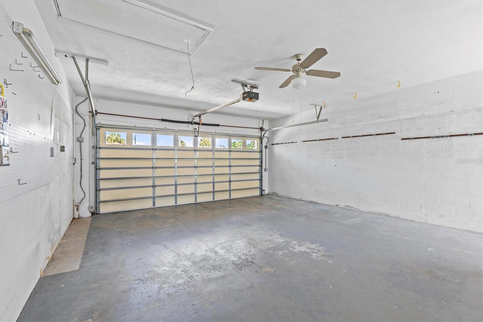 106 19th St Property Photo 39