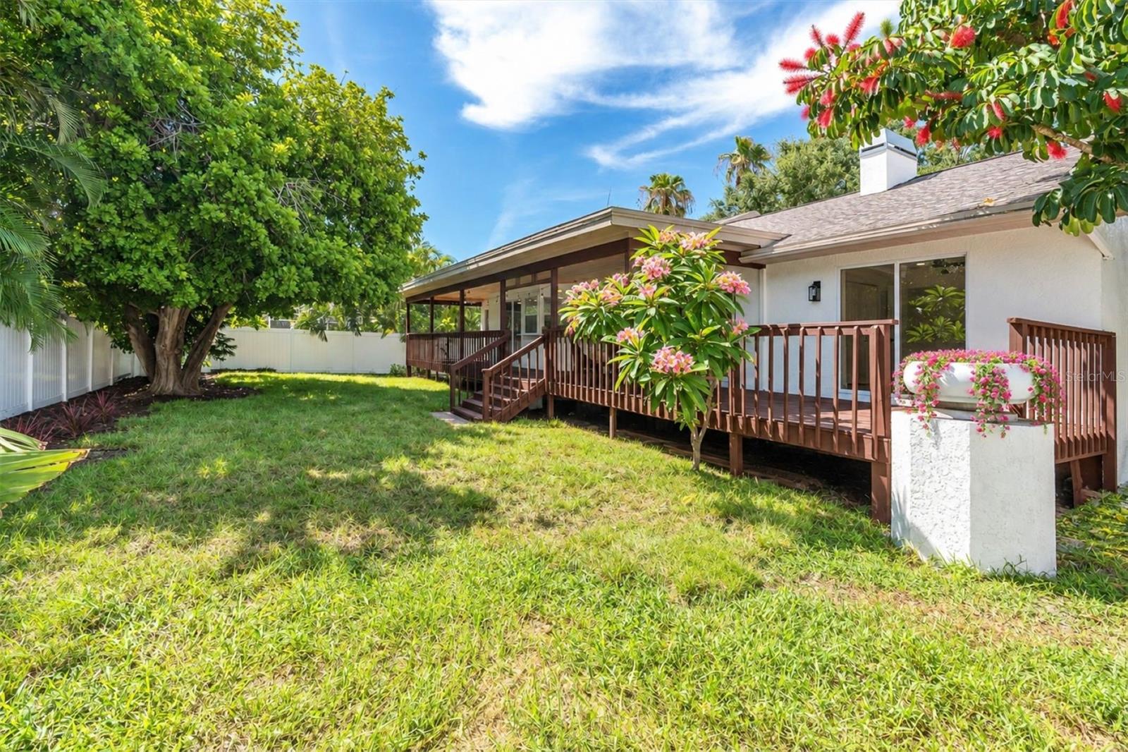 630 Pinta Dr Property Photo 48