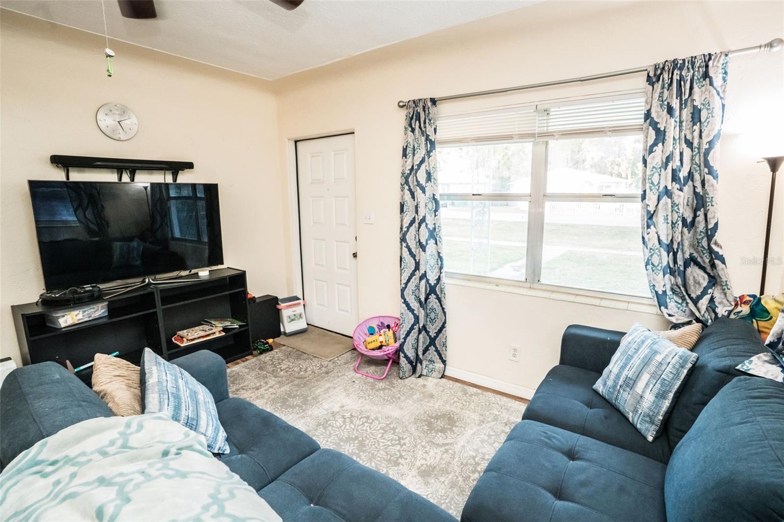 TB8548556 Property Photo 4