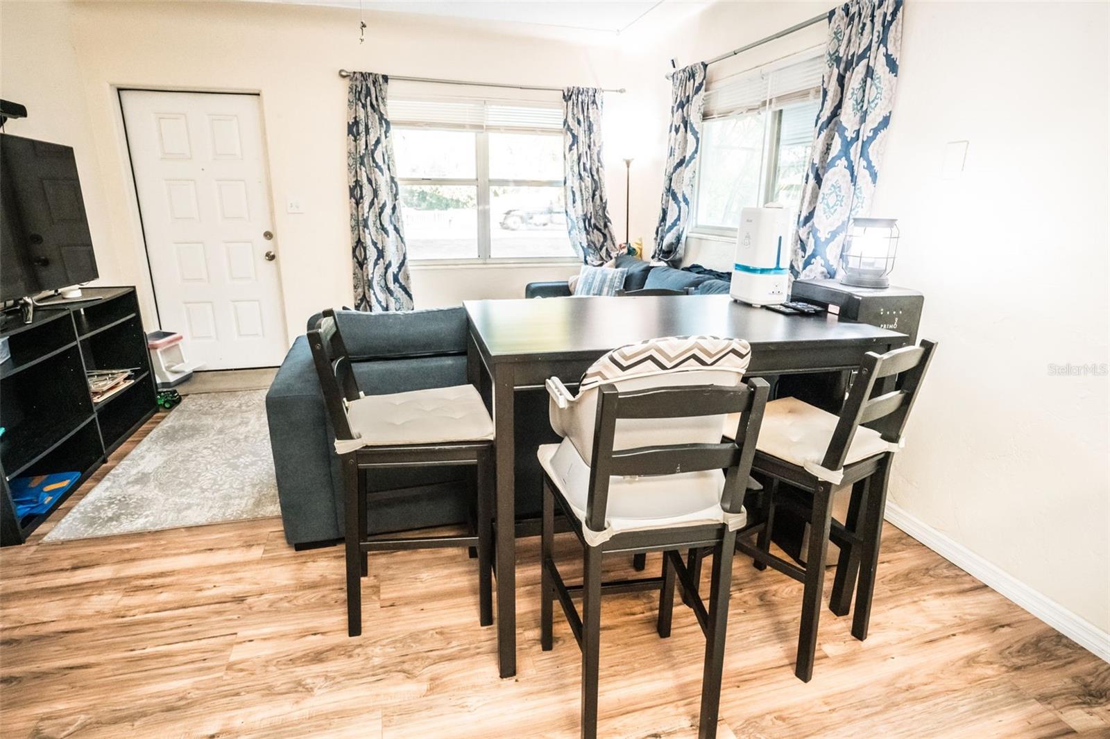 TB8548556 Property Photo 7