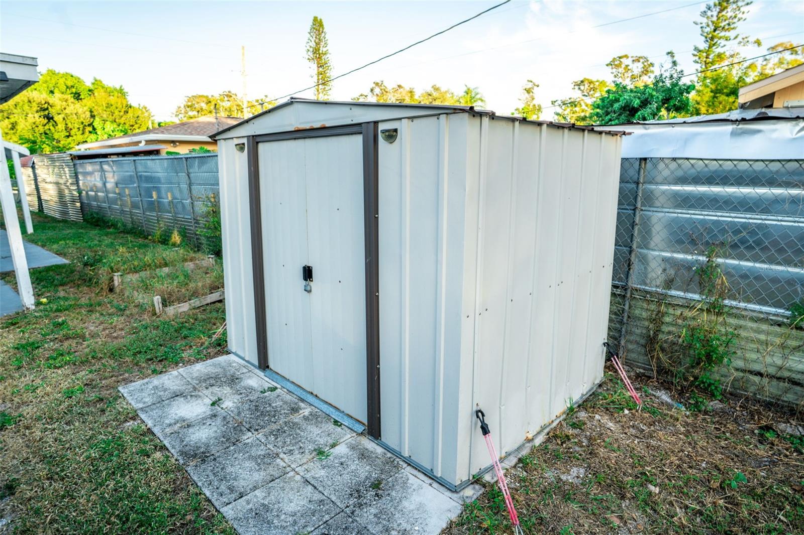 TB8548556 Property Photo 25