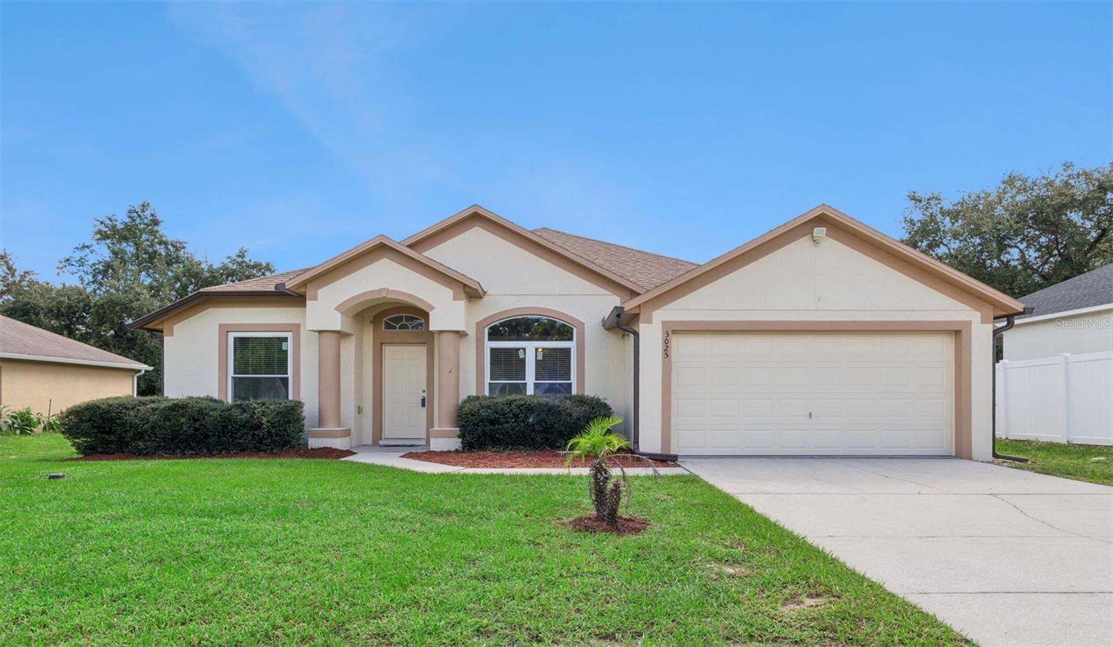 3025 Fayson Cir Property Photo 1
