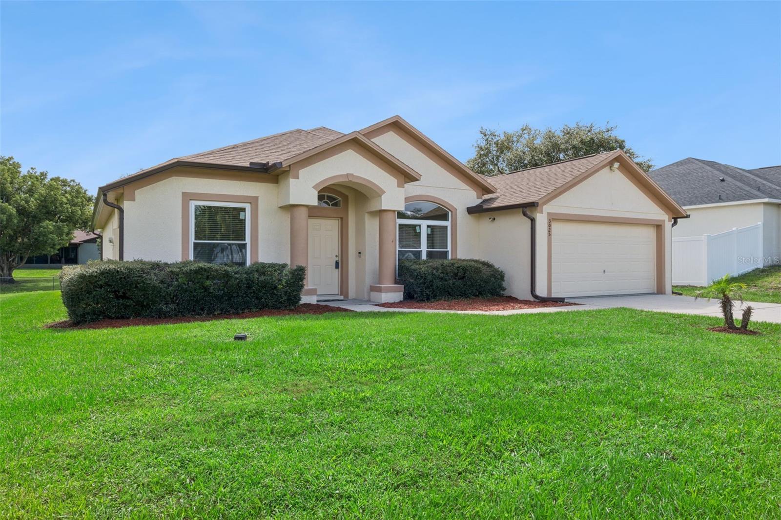 3025 Fayson Cir Property Photo 2