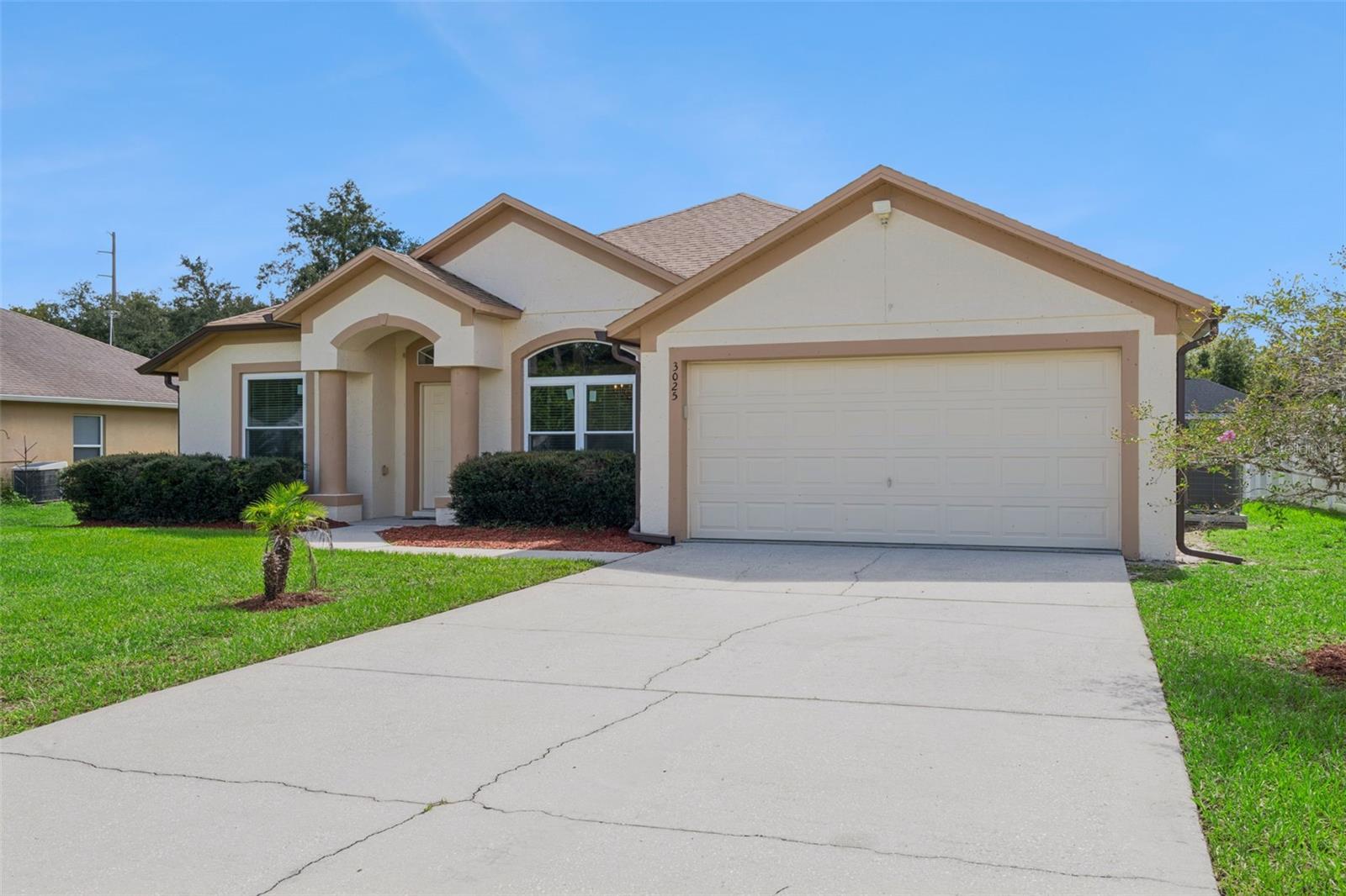 3025 Fayson Cir Property Photo 5