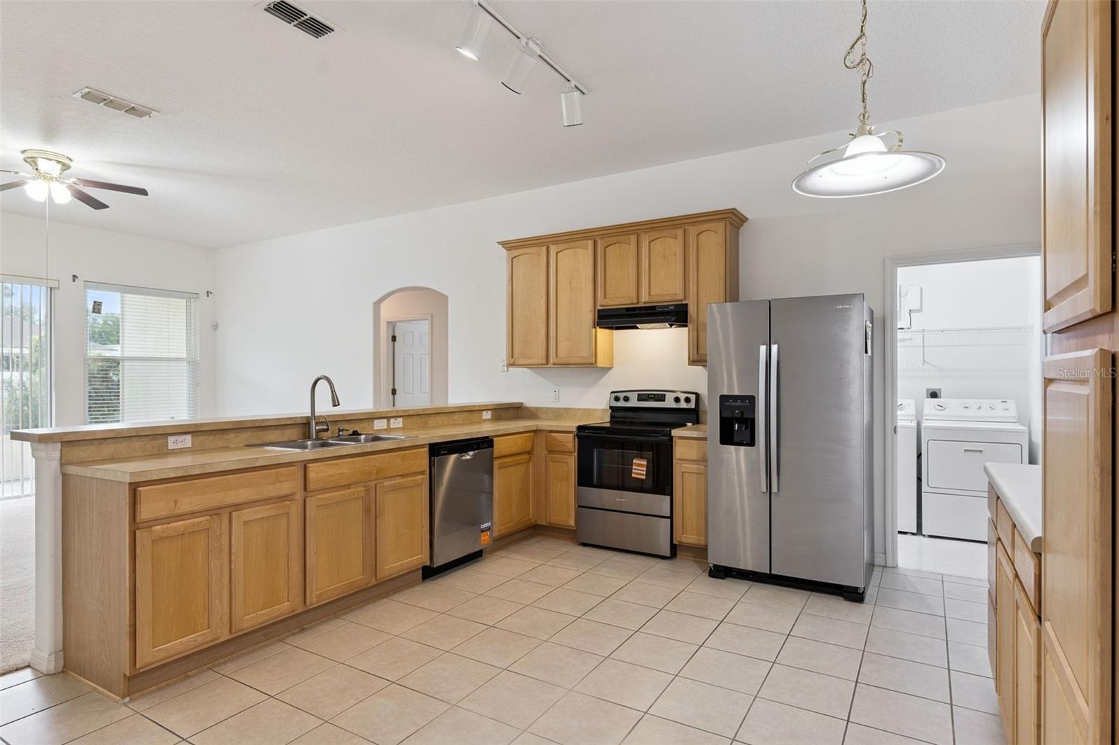 3025 Fayson Cir Property Photo 11