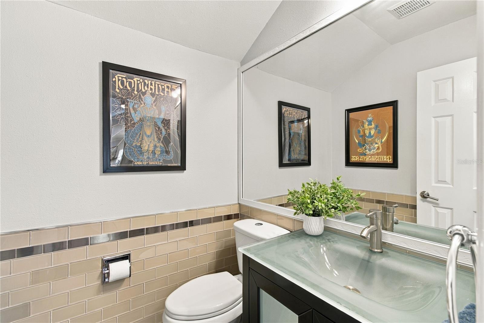 5222 S Russell St #26 Property Photo 6