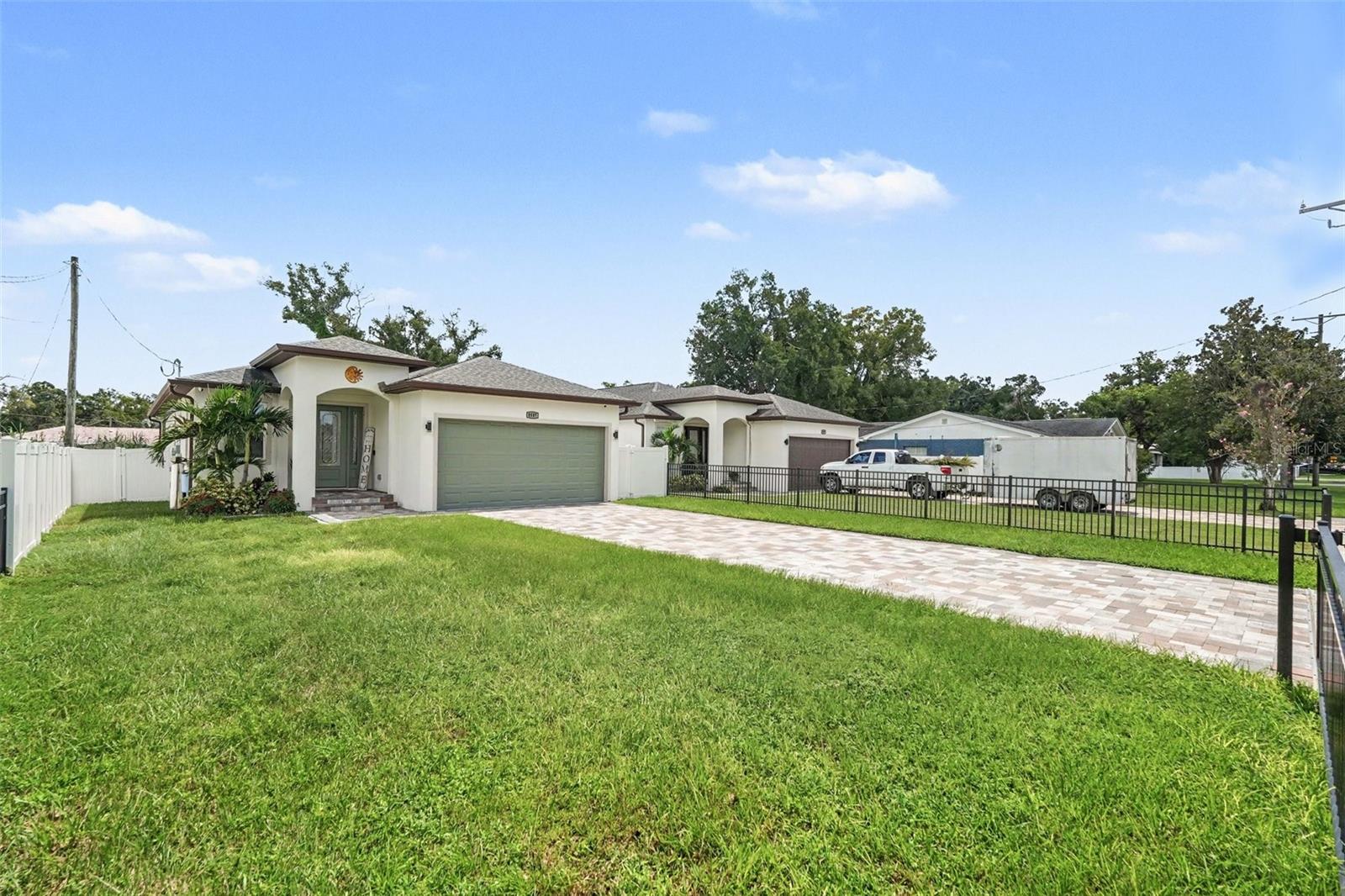 8307 N Gomez Ave Property Photo 6