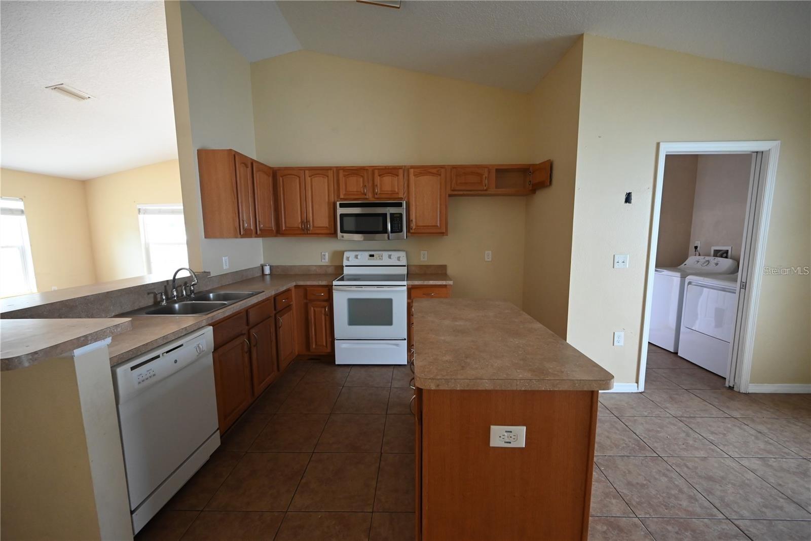 5302 School Rd Property Photo 5