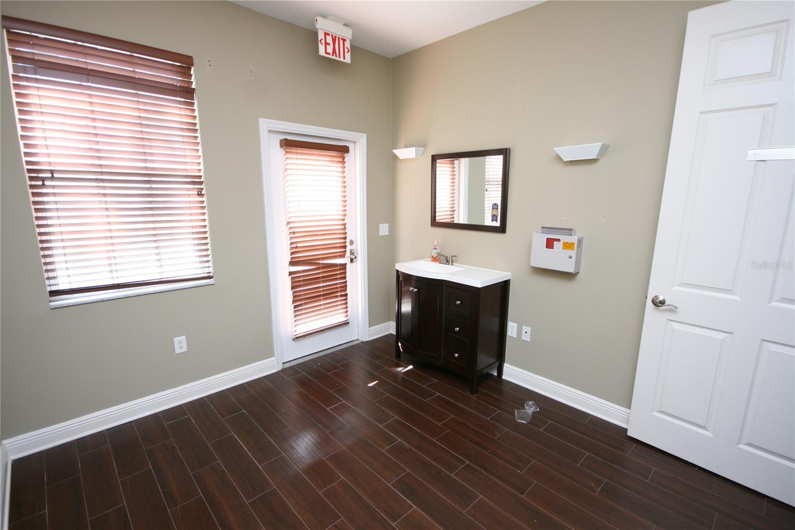 6928 W Linebaugh Ave #102 Property Photo 14