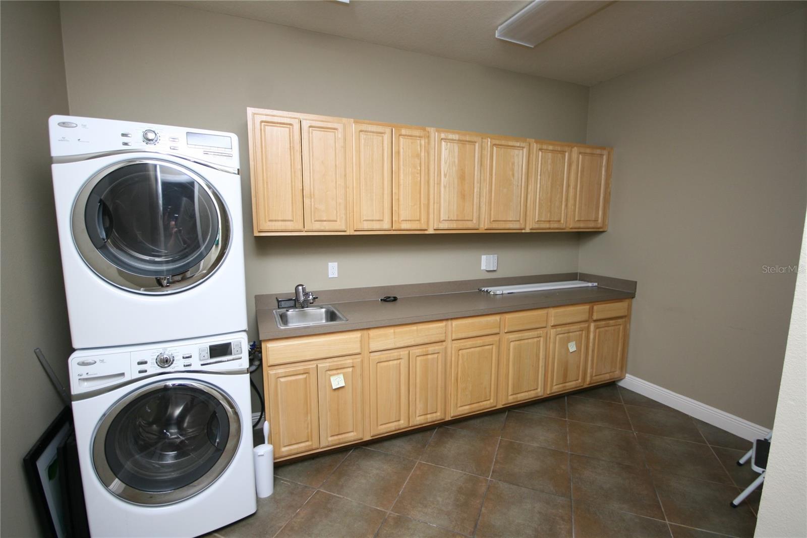 6928 W Linebaugh Ave #102 Property Photo 18