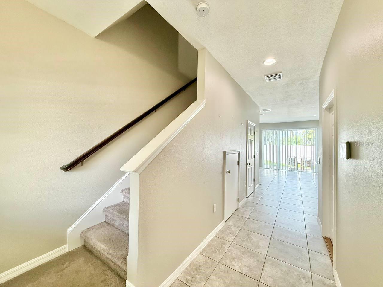 7123 Summer Holly Pl Property Photo 2