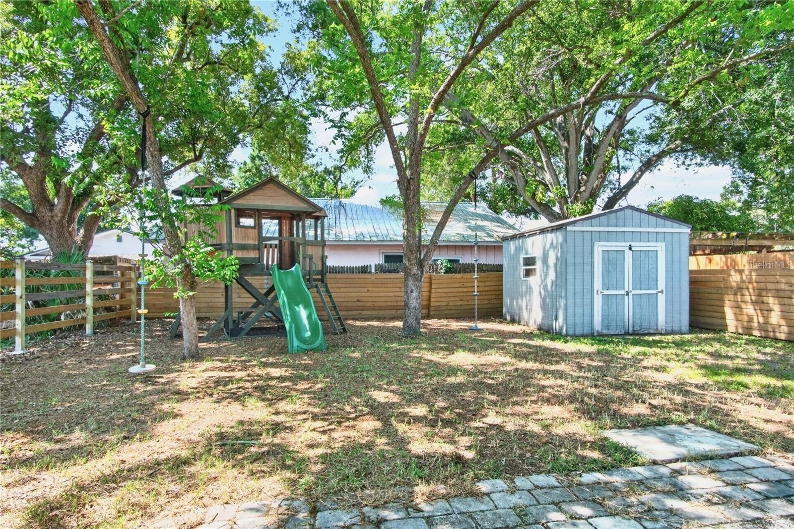 3608 W Carmen St Property Photo 22