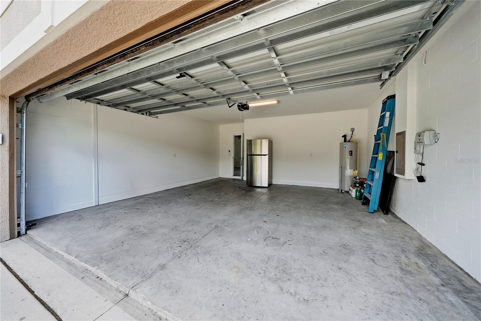 13904 Arbor Pines Dr Property Photo 33