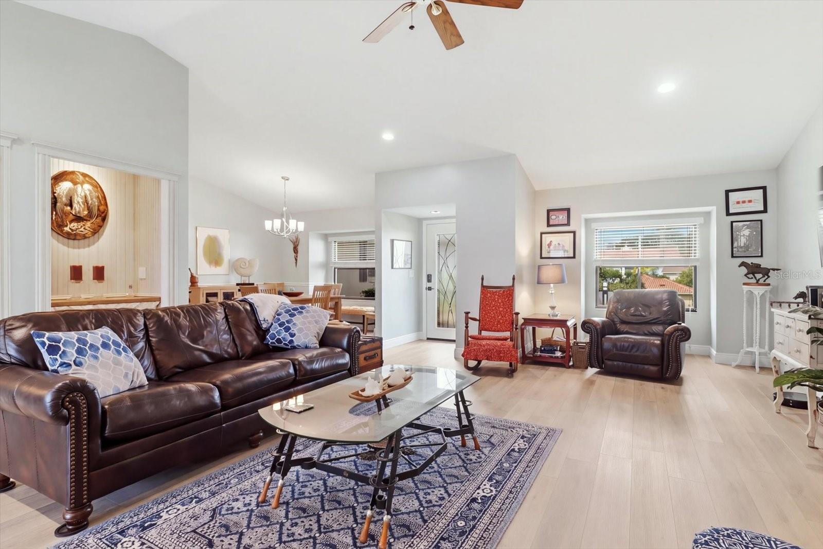 9150 W Harbor Isle Ct Property Photo 7