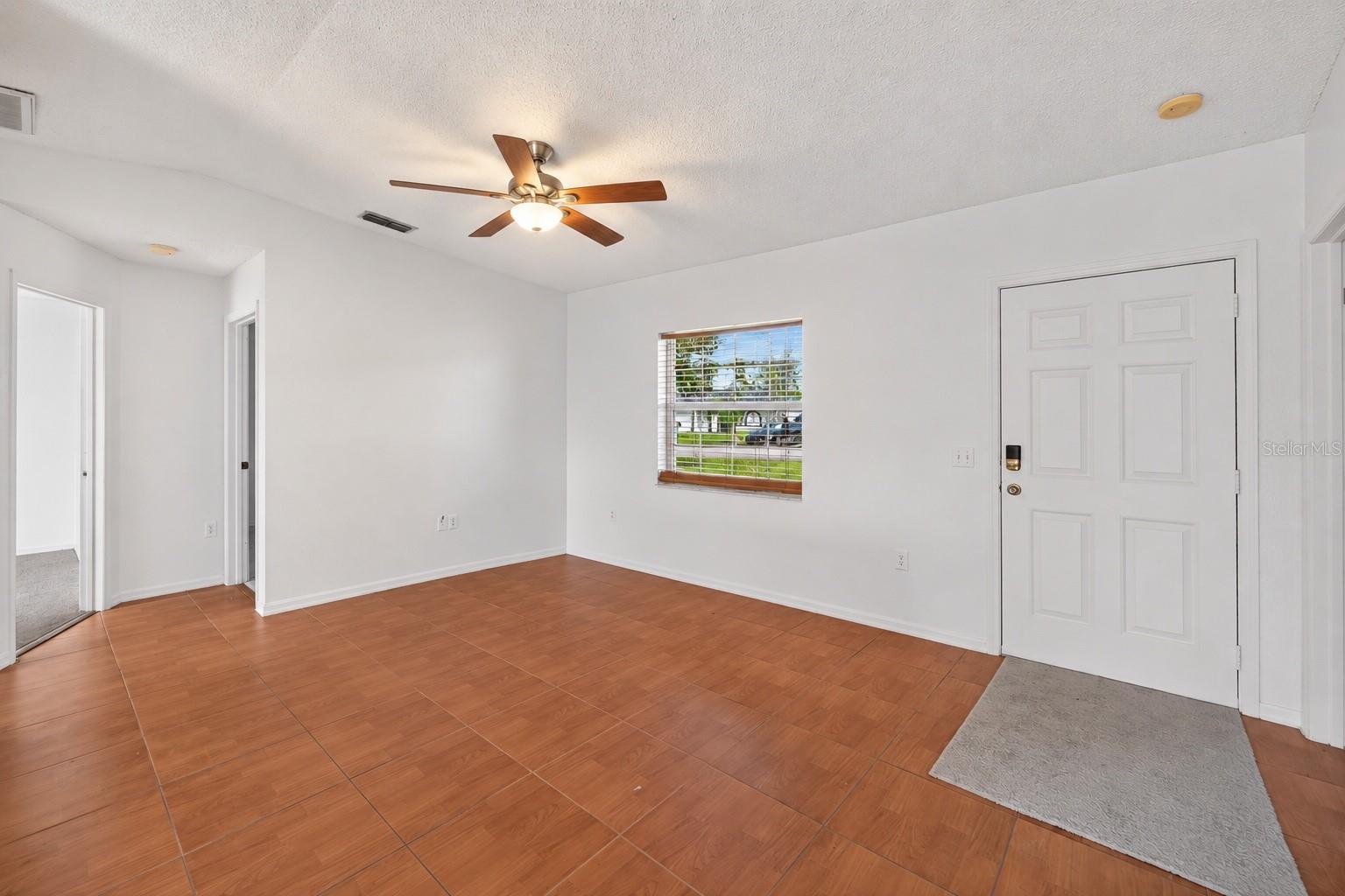 13184 Montego St Property Photo 4