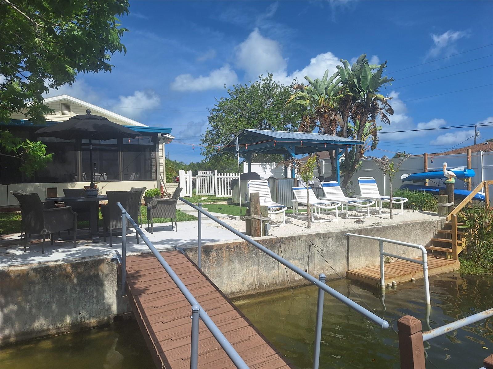 3300 Sea Grape Dr Property Photo 2