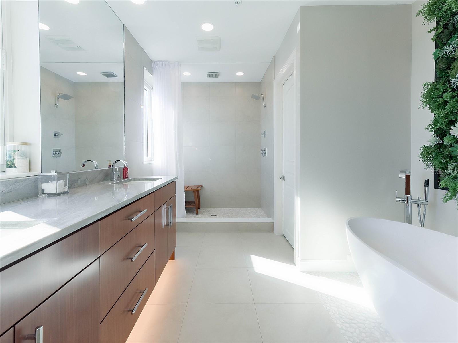 288 Beach Dr Ne #6a Property Photo 30