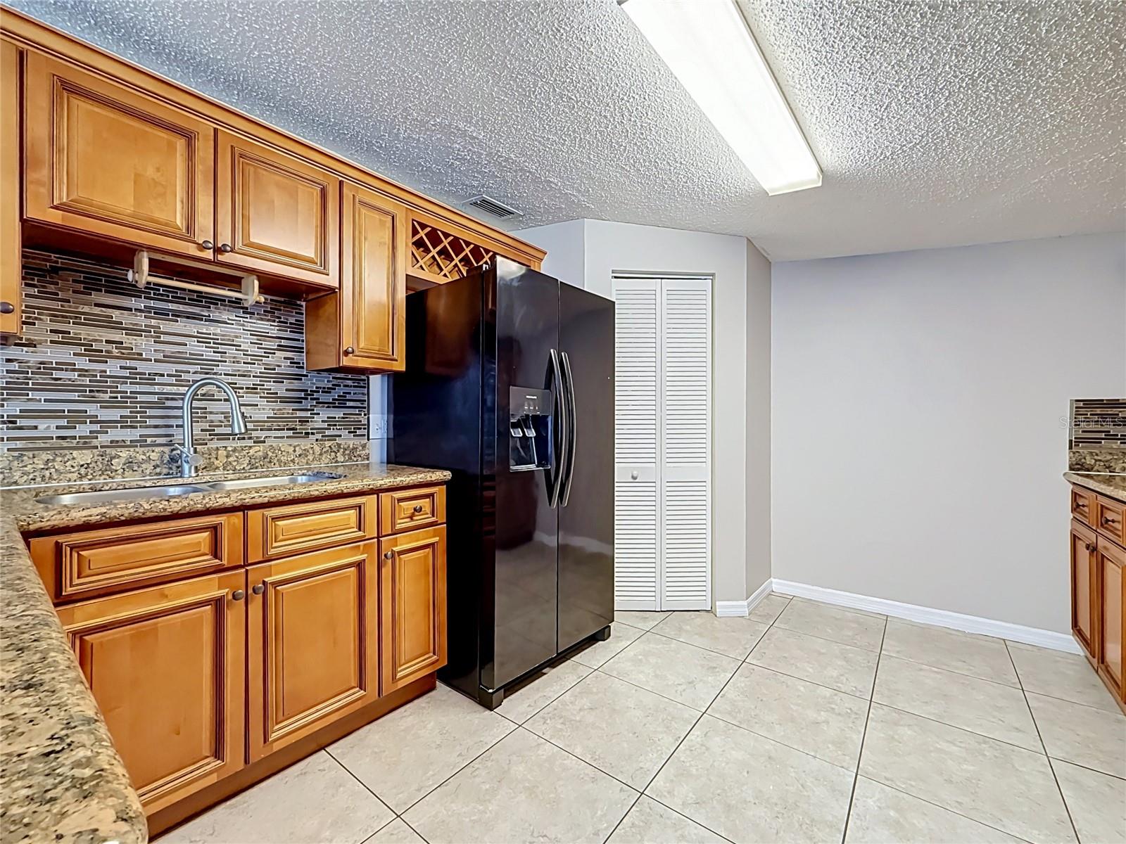 4923 Cresthill Dr Property Photo 32