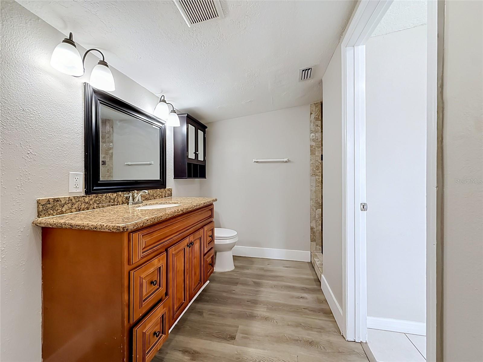 4923 Cresthill Dr Property Photo 48