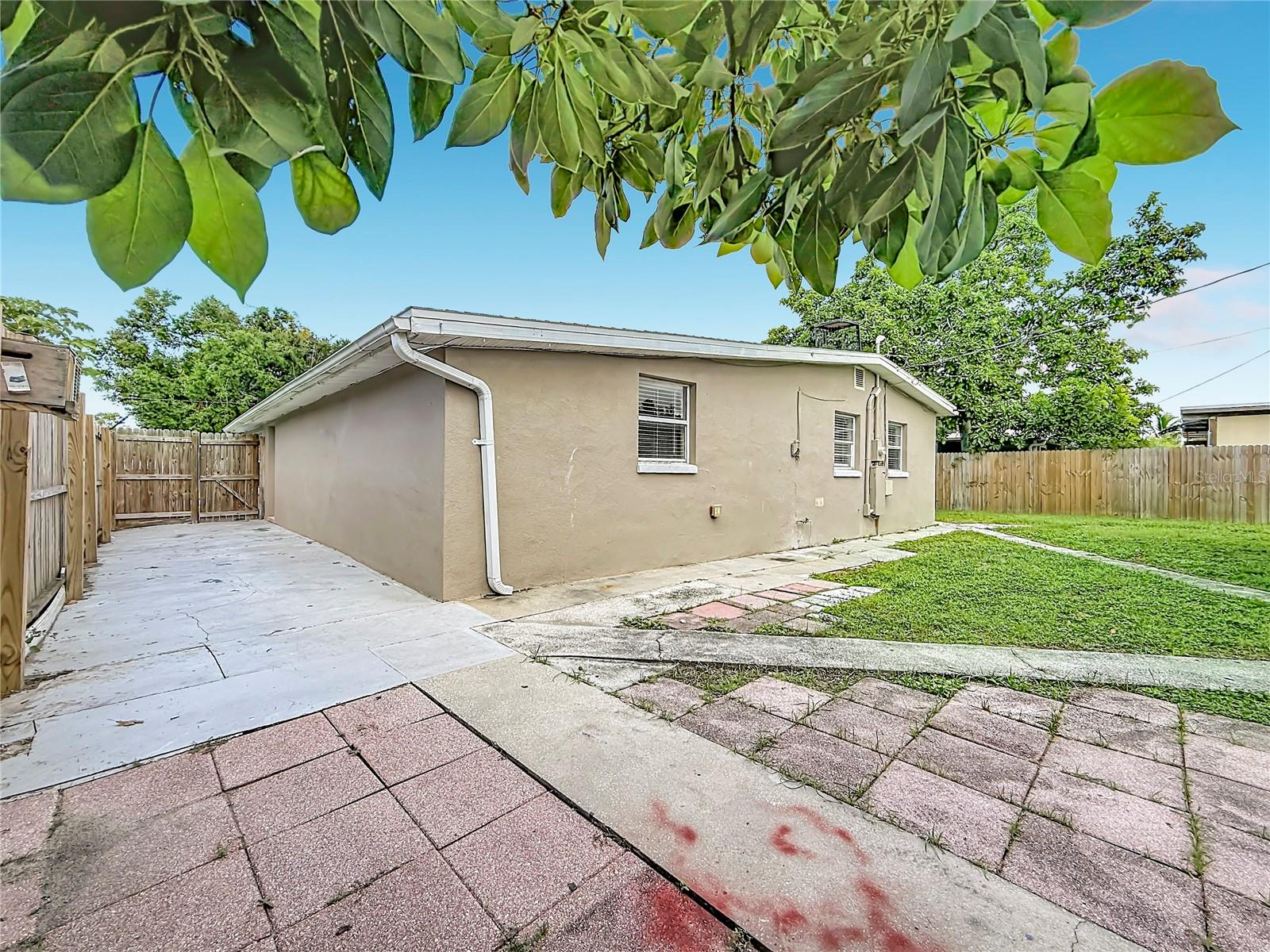 4923 Cresthill Dr Property Photo 77