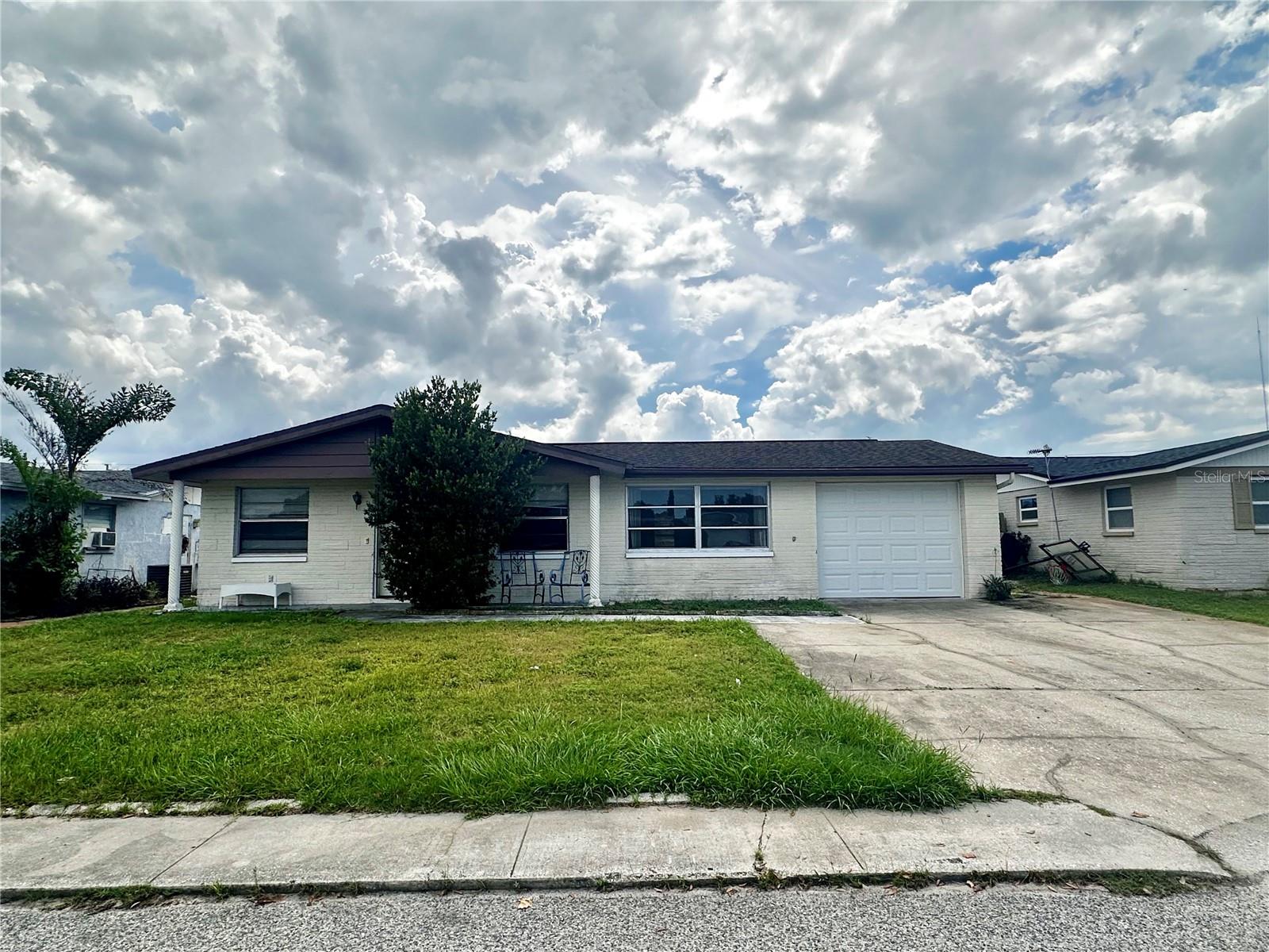3614 NIXON RD Property Photo 1