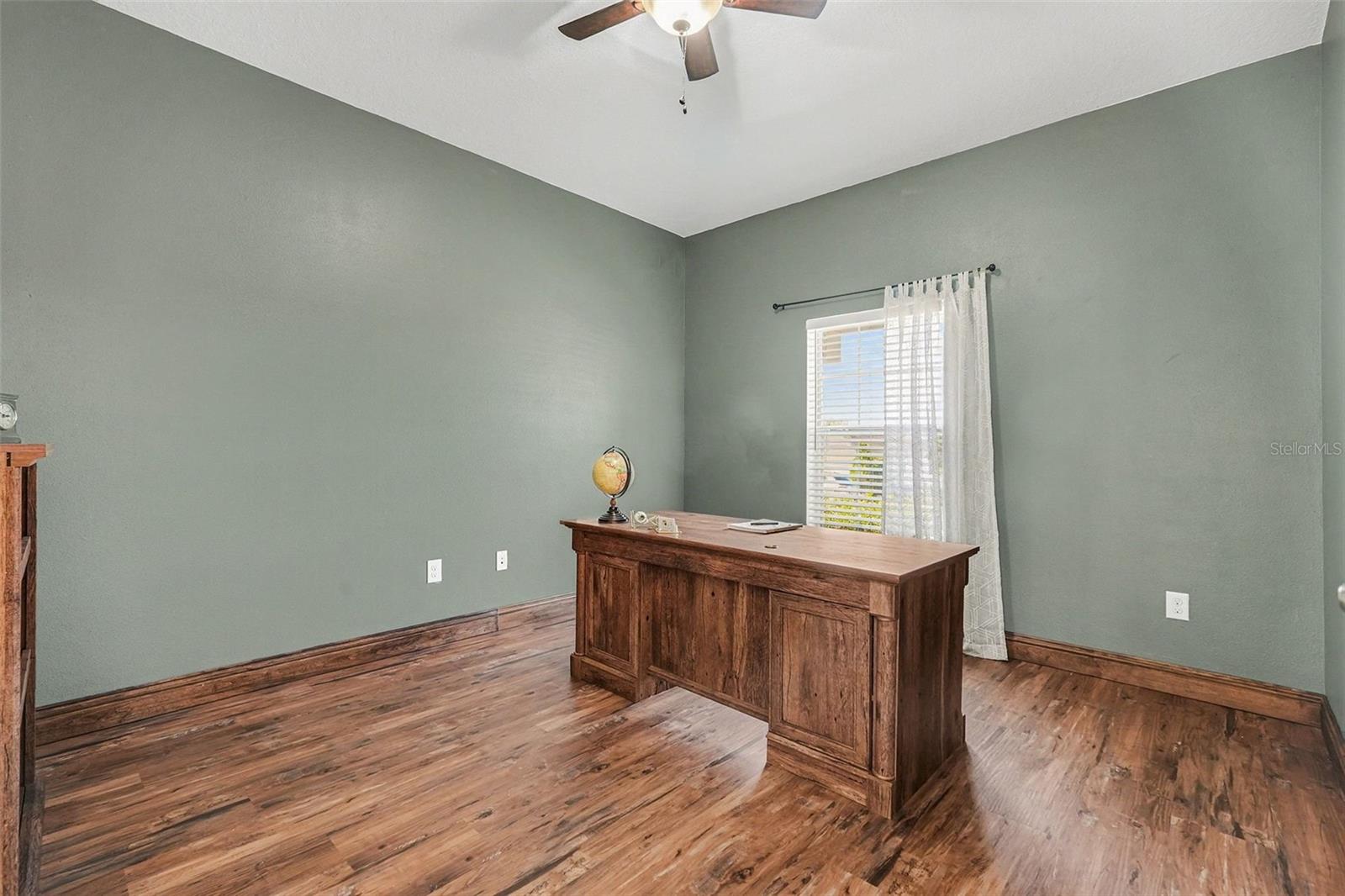 12324 Loopback Dr Property Photo 6