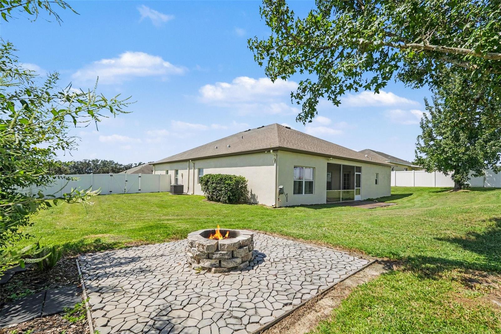12324 Loopback Dr Property Photo 27