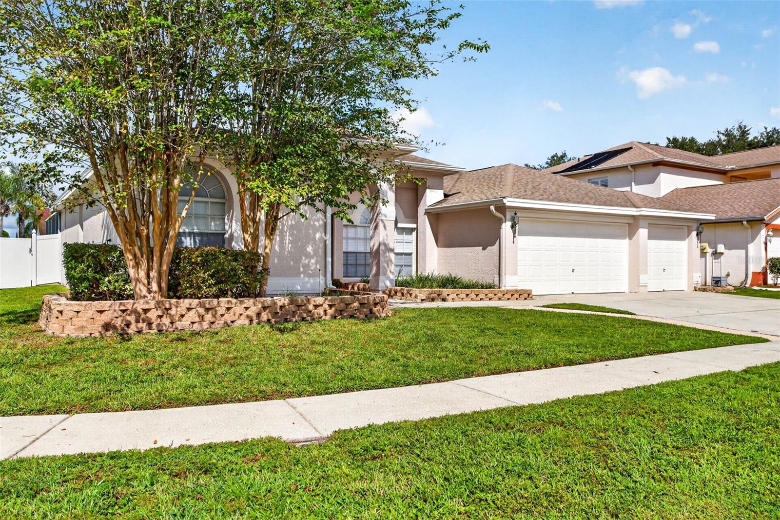 10007 Vista Pointe Dr Property Photo 3