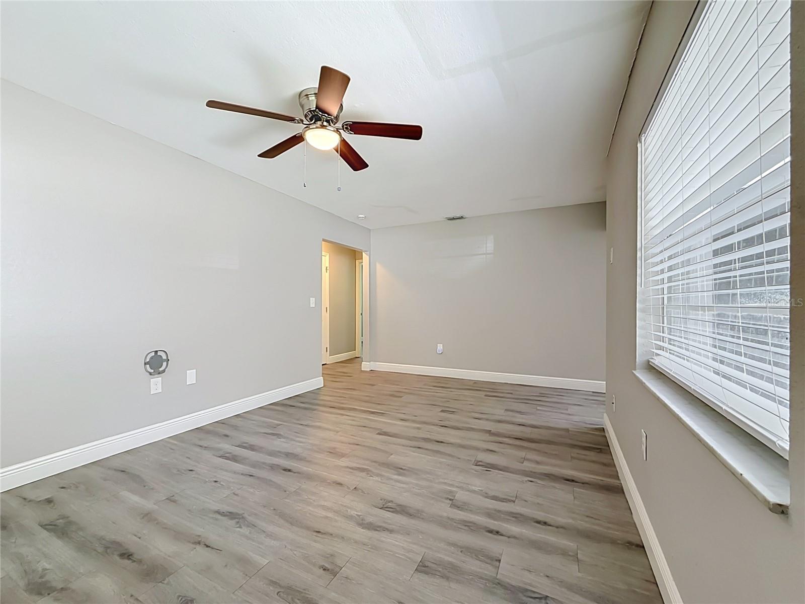 8307 N Elmer St Property Photo 15