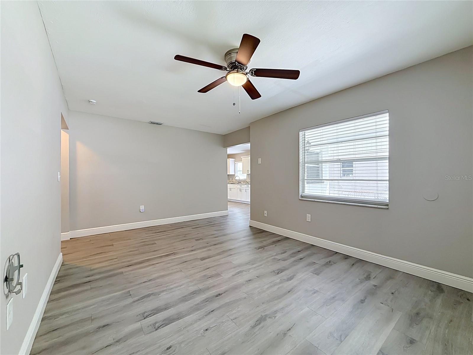 8307 N Elmer St Property Photo 16
