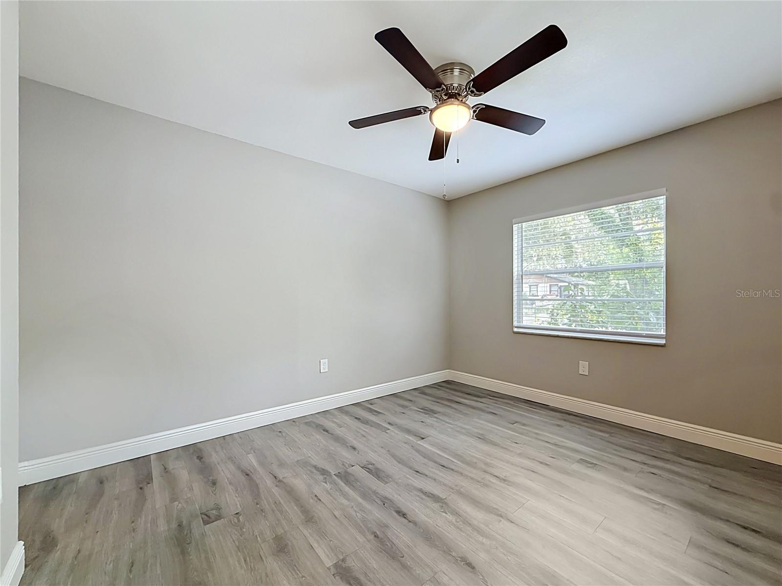 8307 N Elmer St Property Photo 33