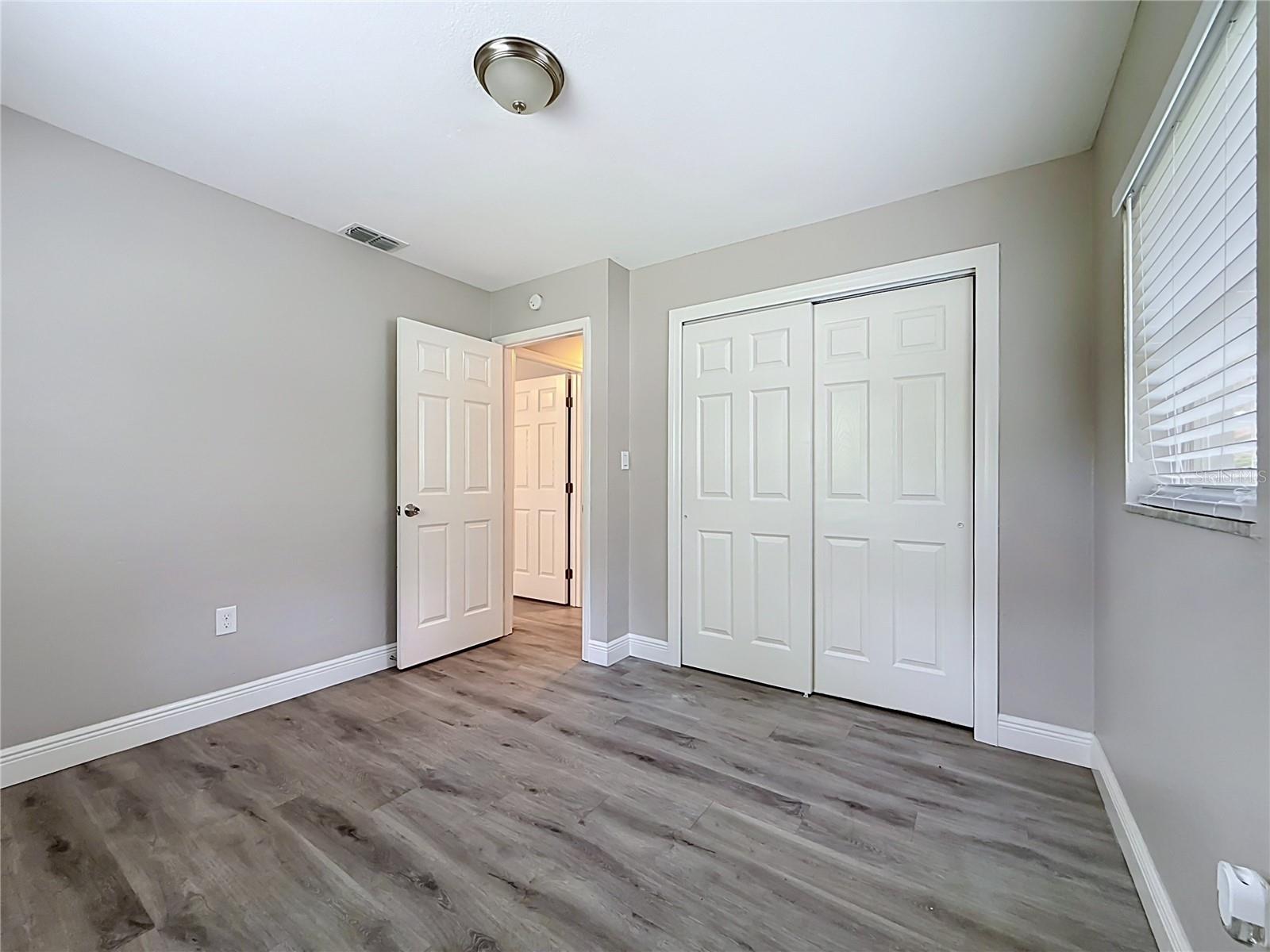 8307 N Elmer St Property Photo 37