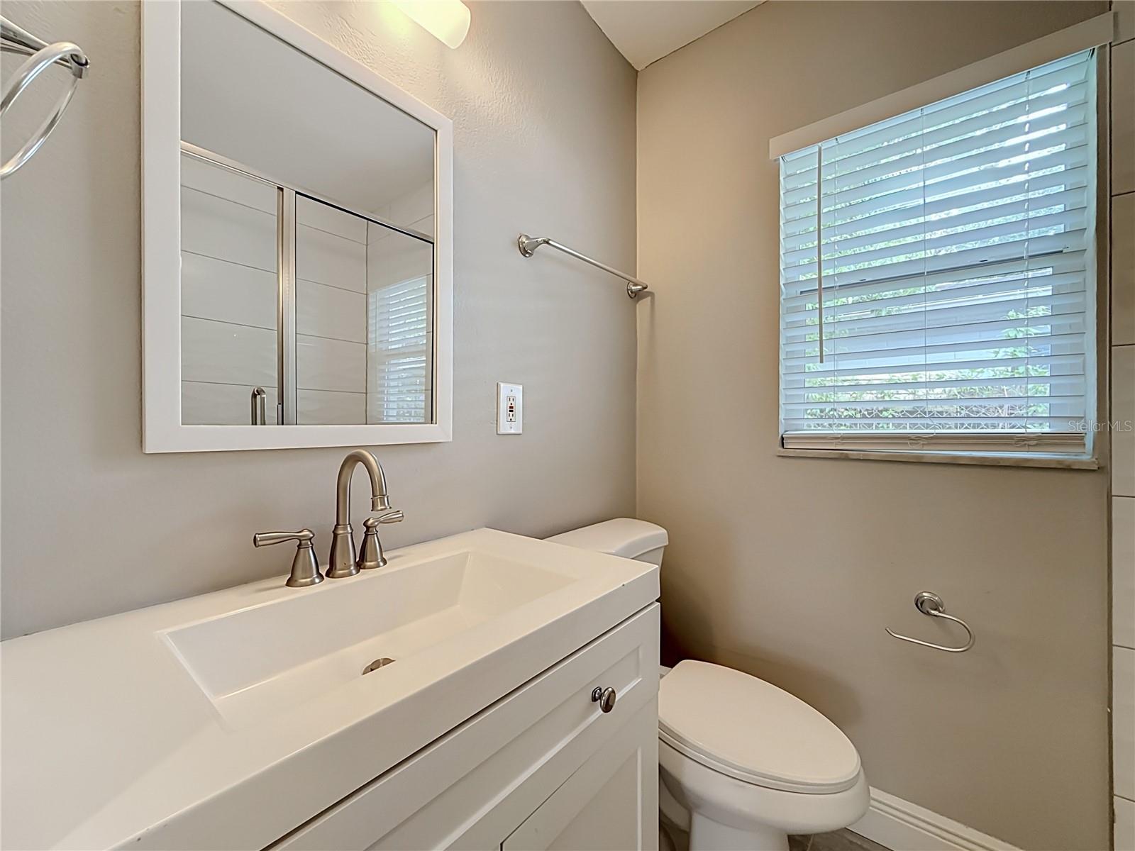 8307 N Elmer St Property Photo 45