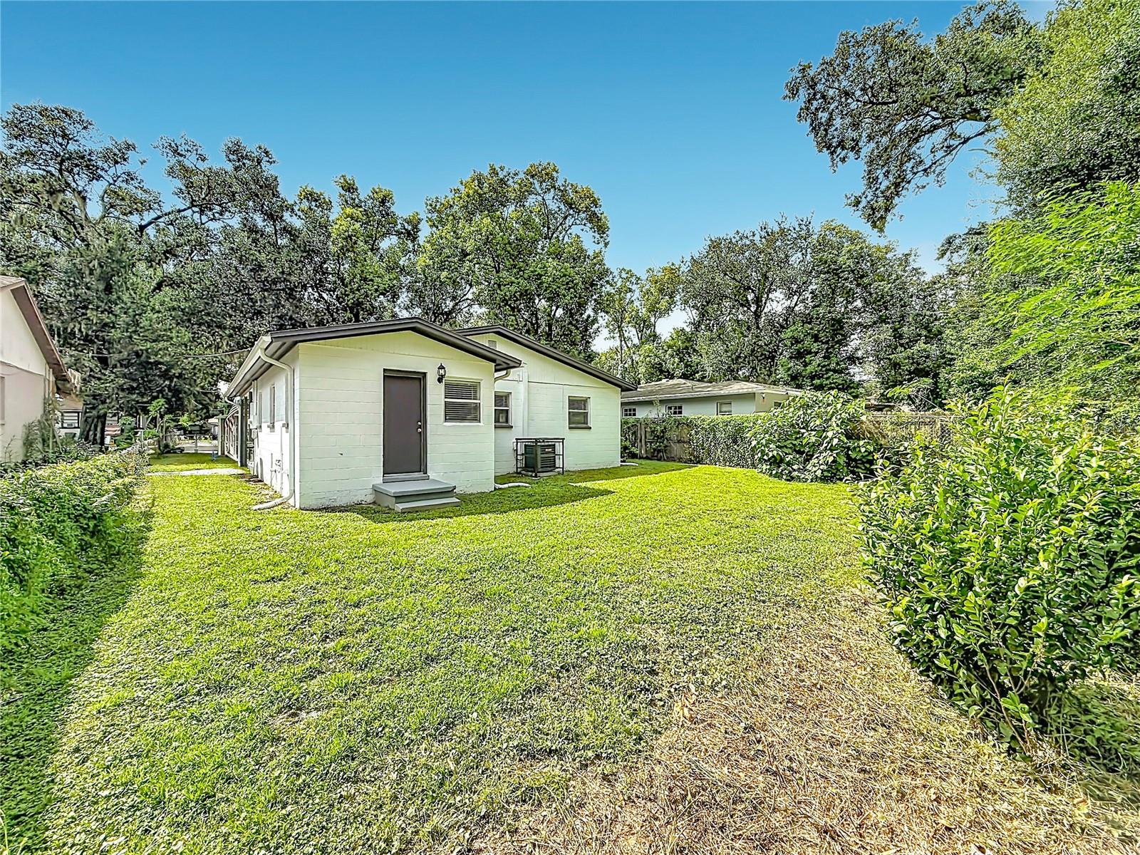 8307 N Elmer St Property Photo 52