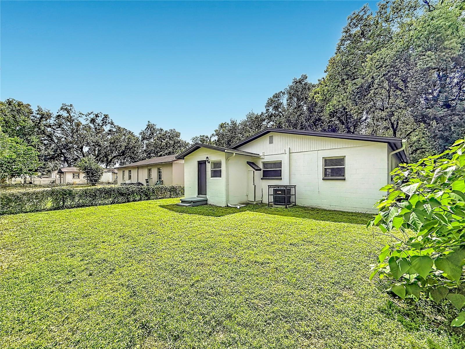 8307 N Elmer St Property Photo 53
