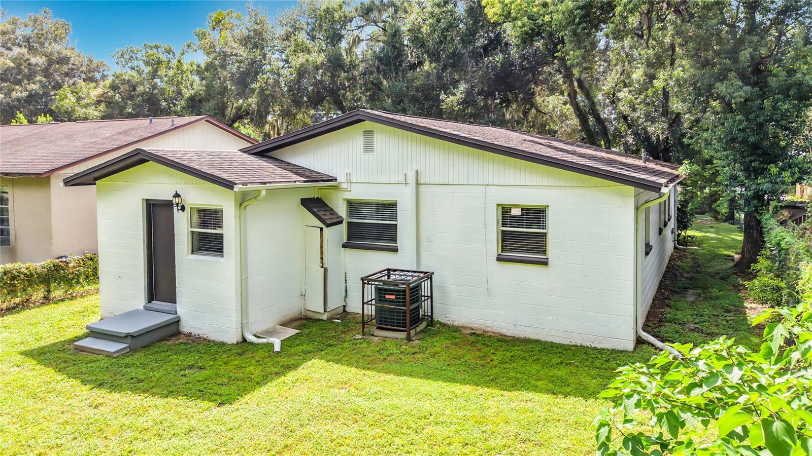8307 N Elmer St Property Photo 55