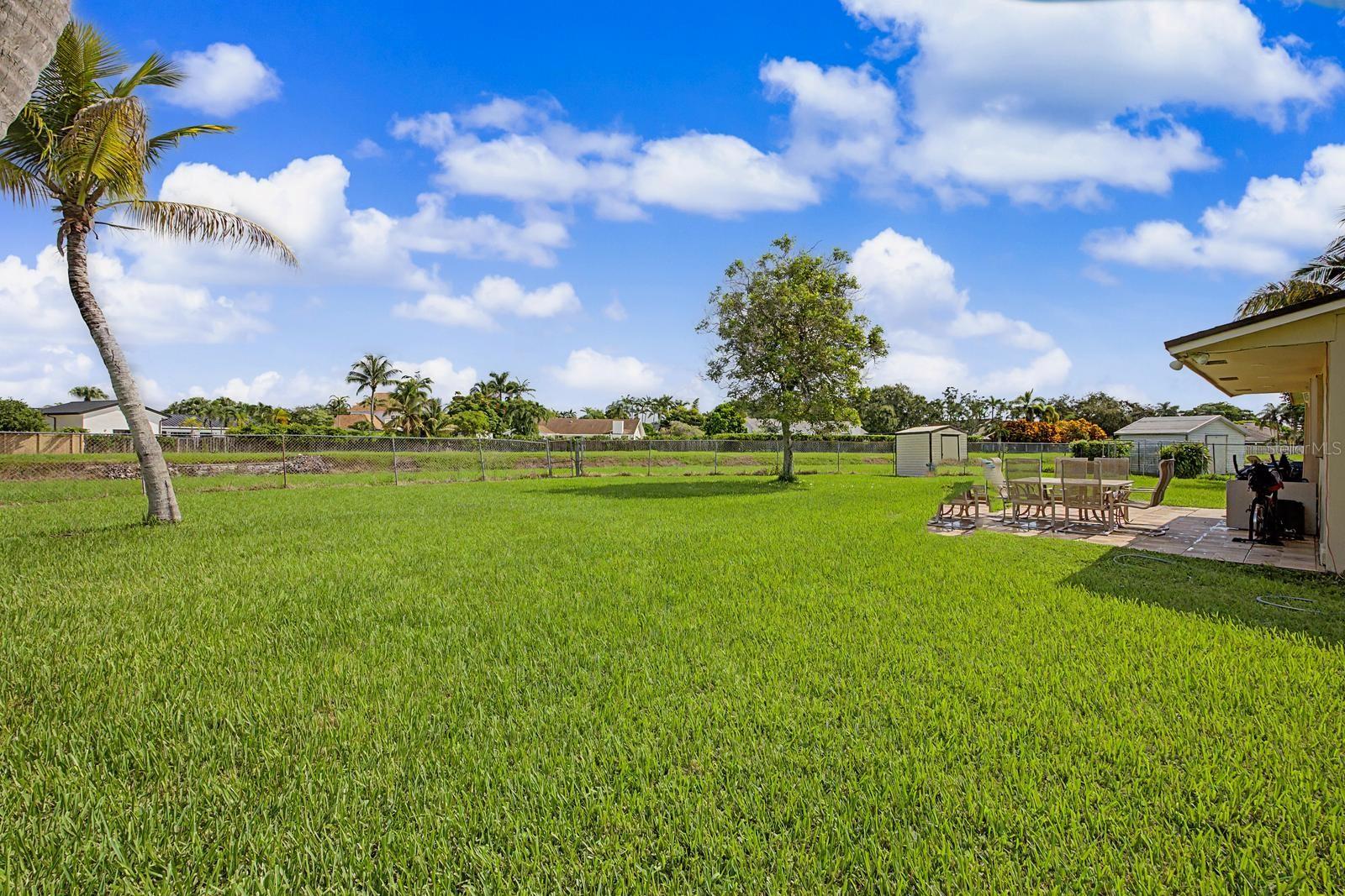 10621 Sw 141st Dr Property Photo 11
