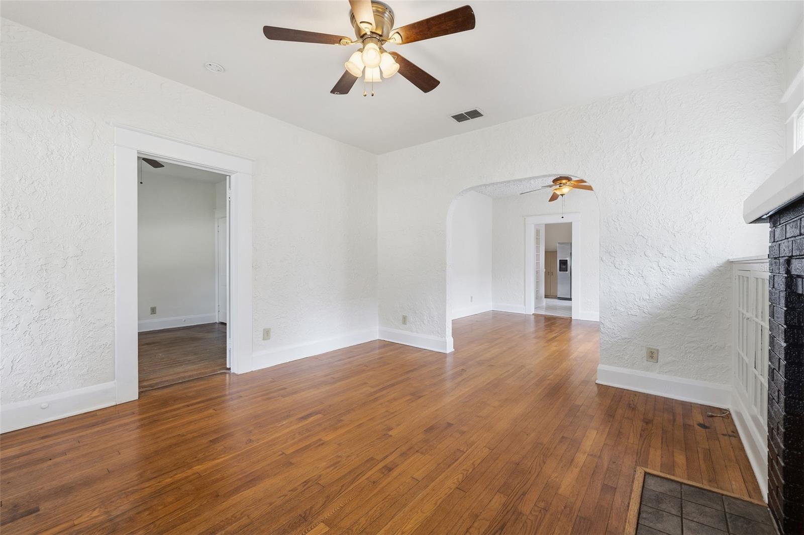 1309 E Wilder Ave Property Photo 8