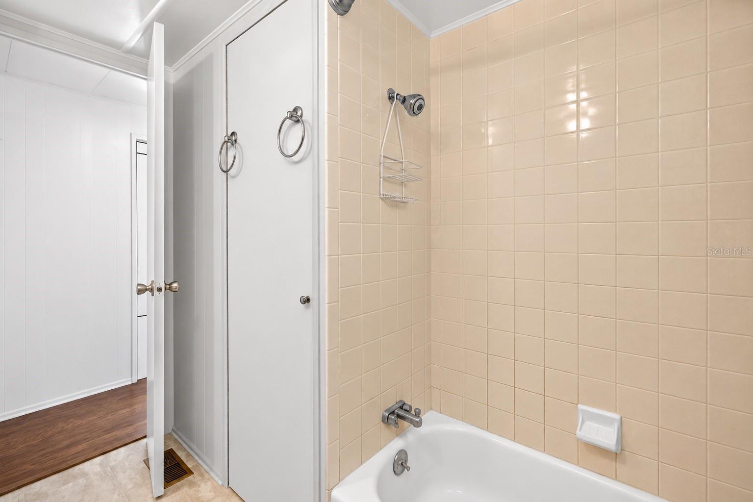 2000 E Bay Dr #65 Property Photo 24