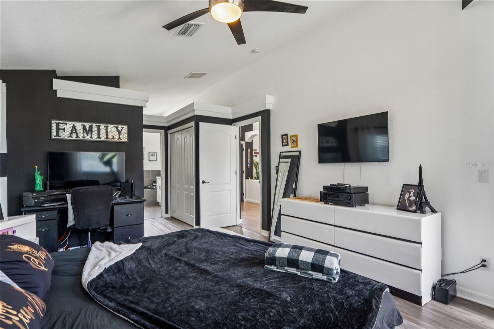 11309 Lapwing Rd Property Photo 33
