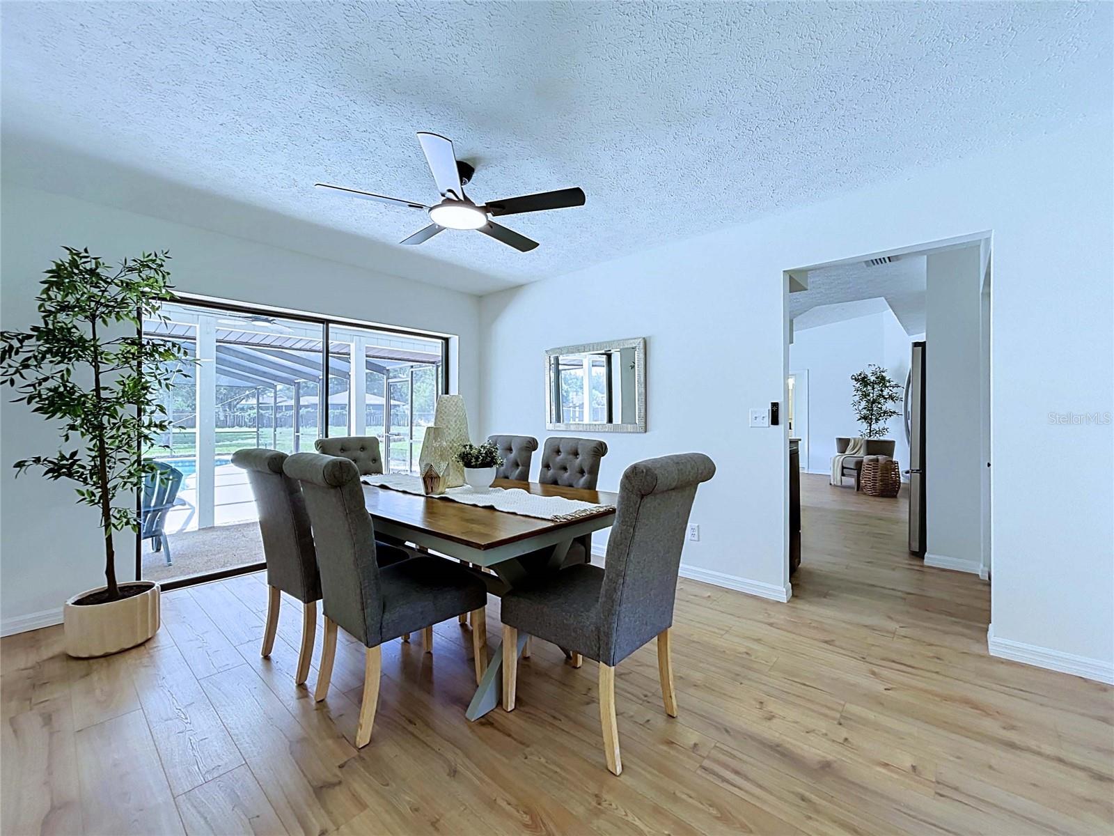 4129 Fox Ridge Blvd Property Photo 24