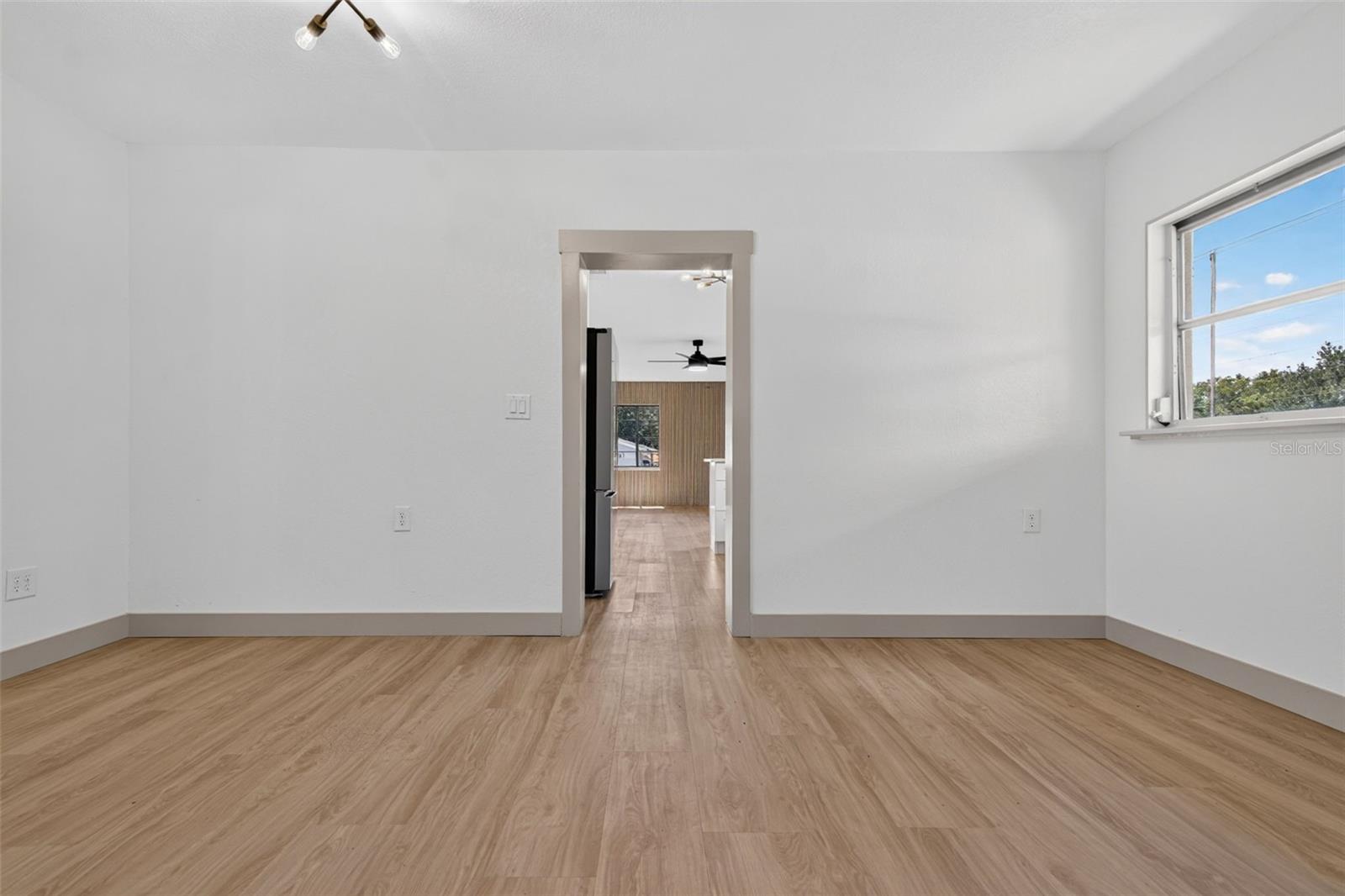 209 S Saint Cloud Ave Property Photo 20